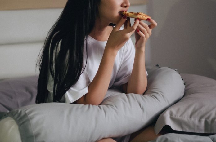 pizza in bed