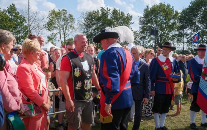 Jerry van Zal gildekoning, foto Peter Beijer